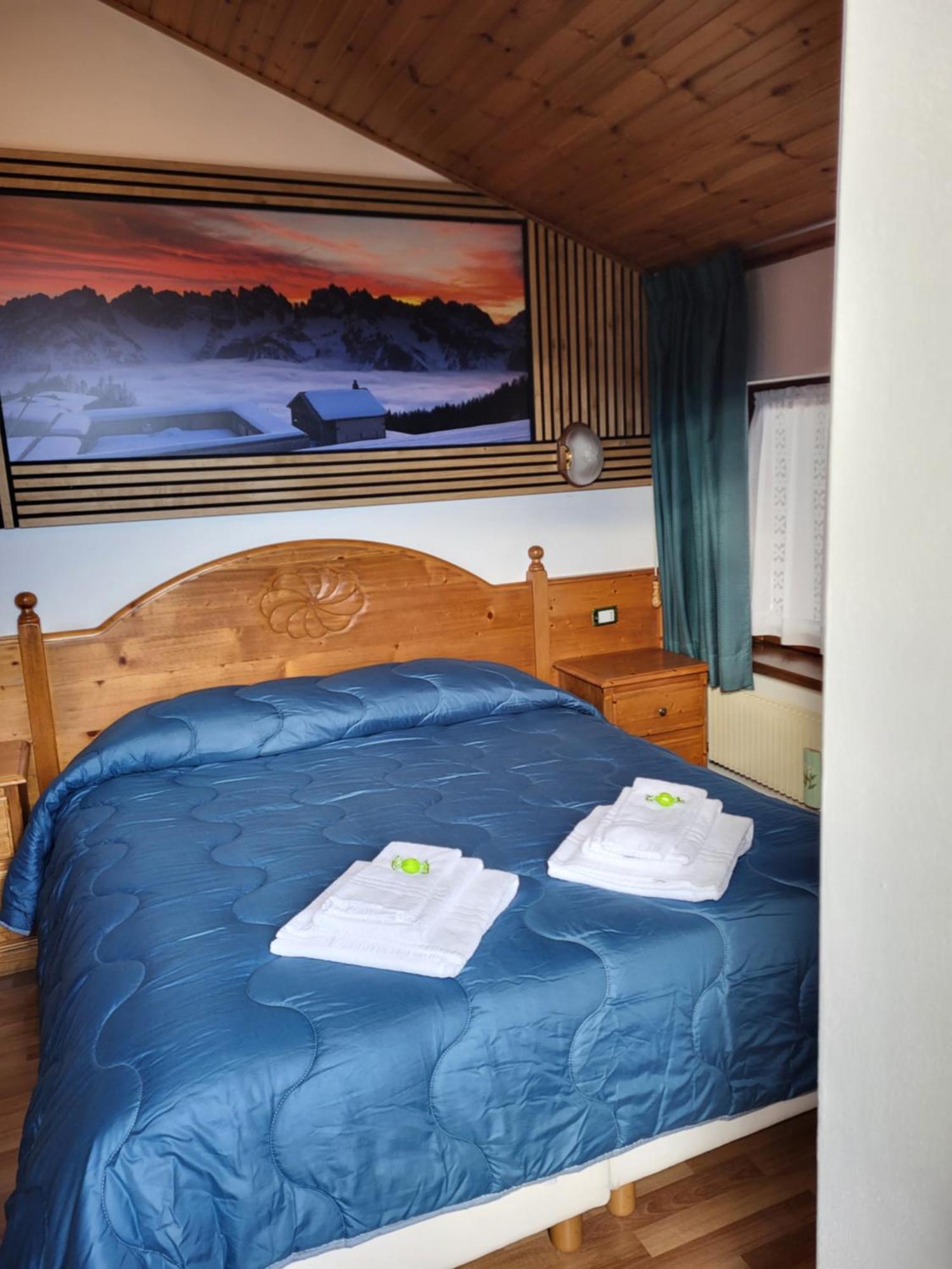 Albergo Meuble Tarandan Forni di Sopra Bagian luar foto