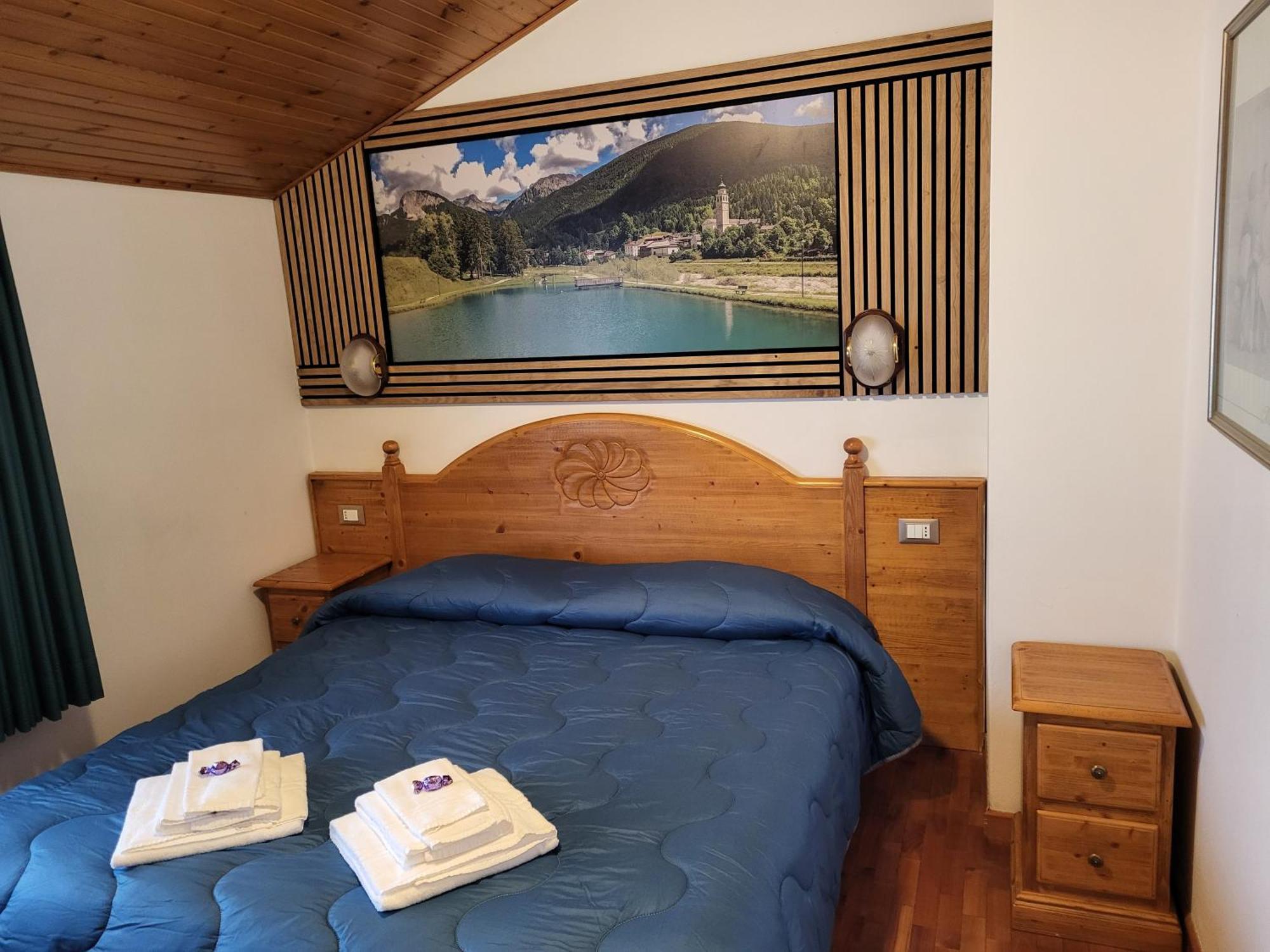 Albergo Meuble Tarandan Forni di Sopra Bagian luar foto