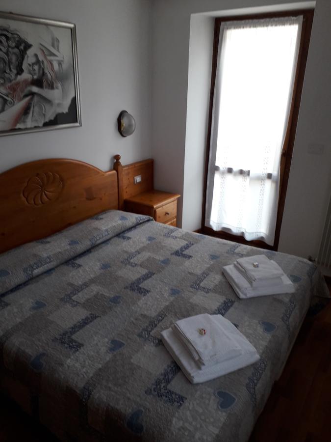 Albergo Meuble Tarandan Forni di Sopra Bagian luar foto