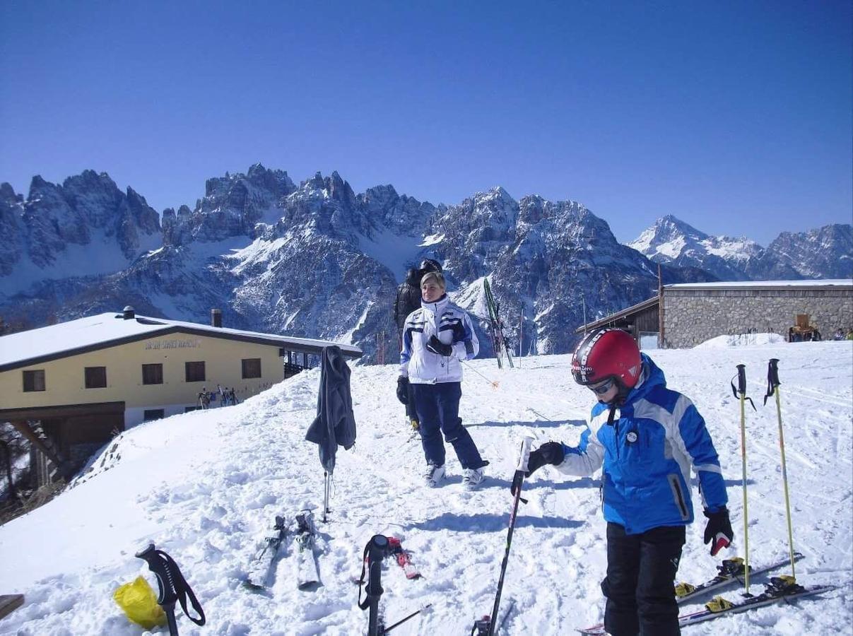 Albergo Meuble Tarandan Forni di Sopra Bagian luar foto